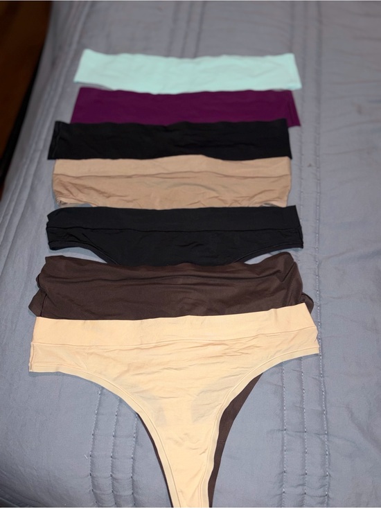lululemon athletica Other - Lululemon 7 pair NWOT thong panties size L